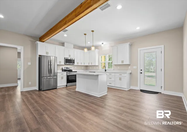 Photo 4 of Single family home for sale at 504 2Nd Ave, Saraland, AL 36571 | MLS# 409478 | Listing updated on 2026-10-01
