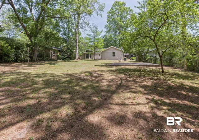 Photo 32 of Single family home for sale at 2404 Pavan Dr, Mobile, AL 36693 | MLS# 395325 | Listing updated on 2026-09-30