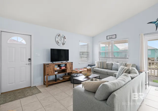 Photo 4 of Single family home for sale at 2417 Ponce De Leon Ct, Gulf Shores, AL 36542 | MLS# 412627 | Listing updated on 2026-10-30