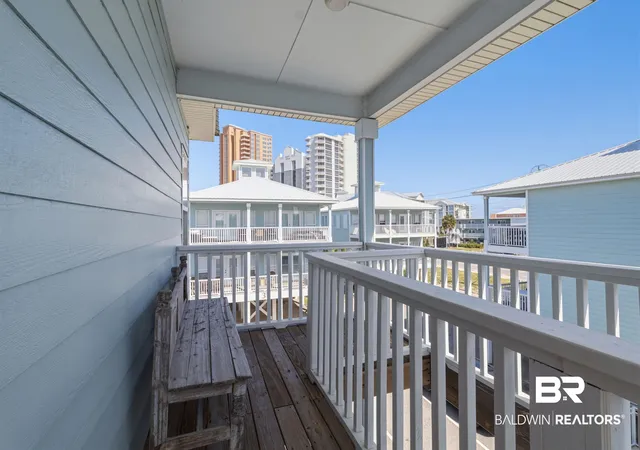 Photo 4 of Townhouse for sale at 908 W Lagoon Ave #5 B, Gulf Shores, AL 36542 | MLS# 400033 | Listing updated on 2026-09-18