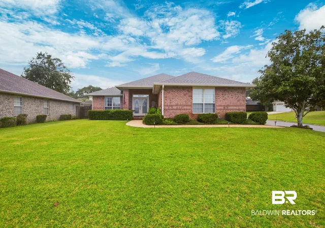 Photo 1 of Single family home for sale at 12467 White Osprey Dr, Lillian, AL 36549 | MLS# 400244 | Listing updated on 2026-09-02