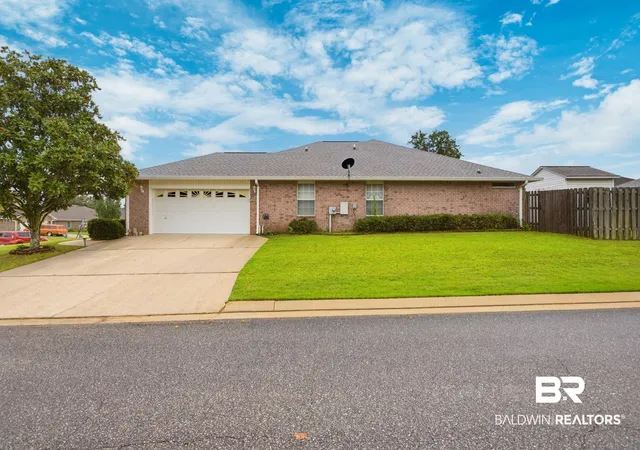 Photo 3 of Single family home for sale at 12467 White Osprey Dr, Lillian, AL 36549 | MLS# 400244 | Listing updated on 2026-09-02