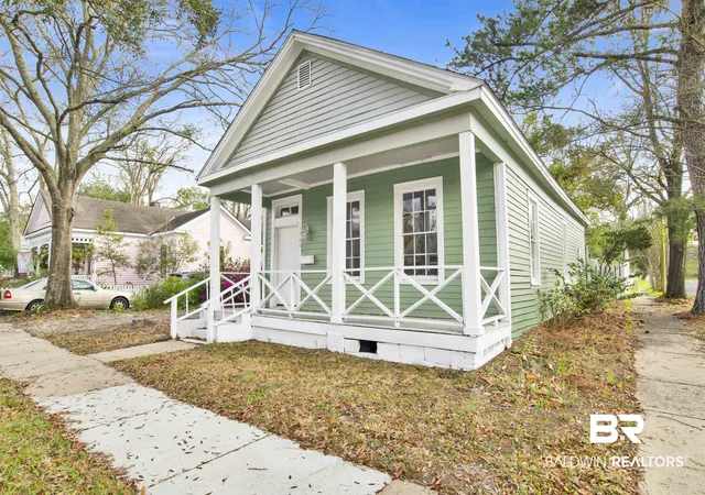Photo 1 of Single family home for sale at 1063 Selma Street, Mobile, AL 36604 | MLS# 392993 | Listing updated on 2026-09-15