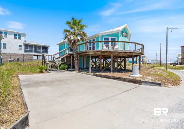 Photo 2 of Single family home for sale at 2617 Ponce De Leon Court, Gulf Shores, AL 36542 | MLS# 409466 | Listing updated on 2026-08-29