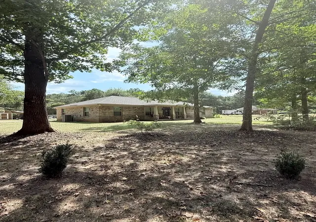 3rd image of 683 Adrian Ave, Monroeville, AL 36460 | MLS# 409035