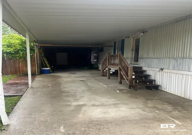 Photo 3 of Single family home for sale at 9512 Redfish Dr, Elberta, AL 36530 | MLS# 398206 | Listing updated on 2026-08-31