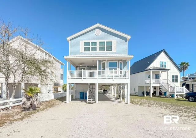 Photo 1 of Single family home for sale at 210 W 8th Street, Gulf Shores, AL 36542 | MLS# 393892 | Listing updated on 2026-09-16