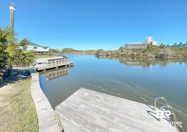 Photo 4 of Single family home for sale at 210 W 8th Street, Gulf Shores, AL 36542 | MLS# 393892 | Listing updated on 2026-09-16