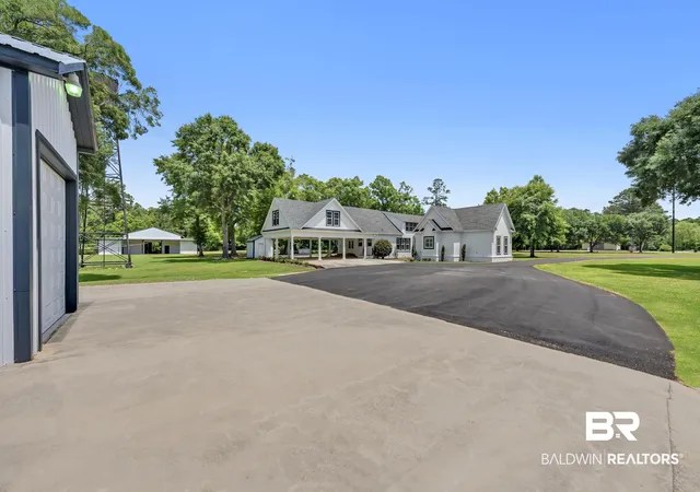 Photo 4 of Single family home for sale at 43199 Pine Grv Rd, Bay Minette, AL 36507 | MLS# 397042 | Listing updated on 2026-10-05