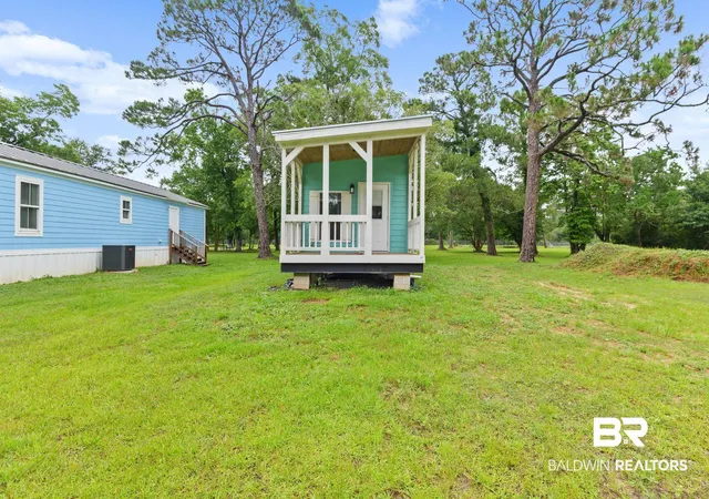 Photo 3 of Single family home for sale at 9437 Gulf Beach Hwy, Pensacola, FL 32507 | MLS# 398360 | Listing updated on 2026-10-09