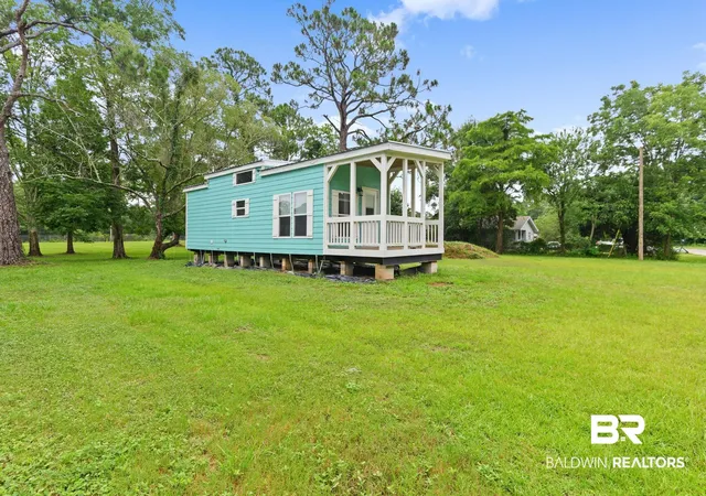 Photo 3 of Single family home for sale at 9437 Gulf Beach Hwy, Pensacola, FL 32507 | MLS# 398360 | Listing updated on 2026-10-09