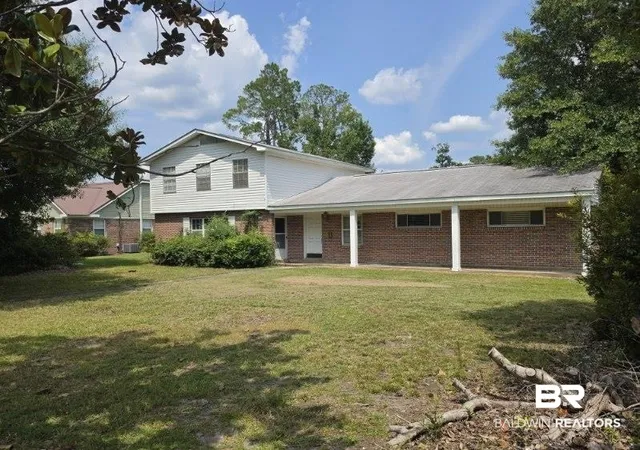 2nd image of 1400 Belleville Avenue, Brewton, AL 36426 | MLS# 400074