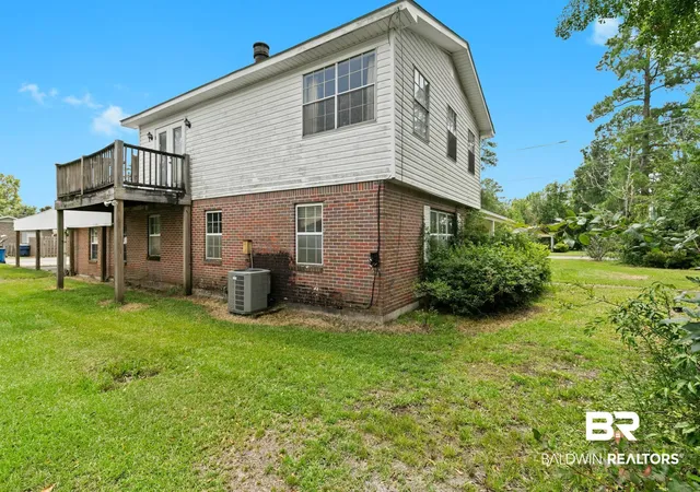 Photo 5 of Sale Pending at 1400 Belleville Ave, Brewton, AL 36426 | MLS# 400074 | Listing updated on 2026-08-26
