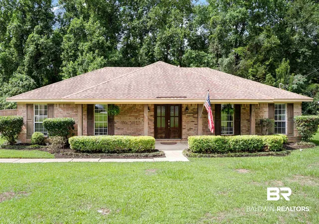 Photo 1 of Single family home for sale at 7711 Creekwood Dr, Mobile, AL 36695 | MLS# 397502 | Listing updated on 2026-08-25
