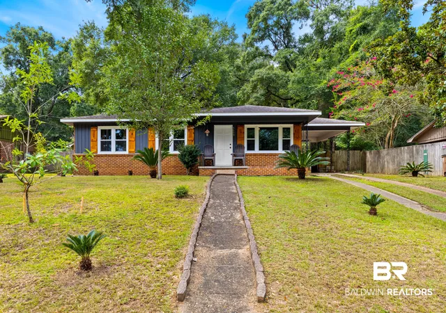 1st image of 5609 Diane Dr, Mobile, AL 36618 | MLS# 409200