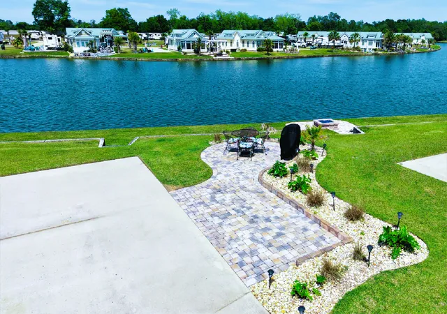 3rd image of 12118 Gateway Dr, Elberta, AL 36530 | MLS# 395561