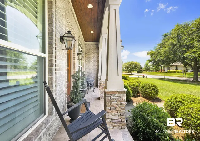 Photo 4 of Sale Pending at 804 Darrah St, Fairhope, AL 36532 | MLS# 399334 | Listing updated on 2026-09-10
