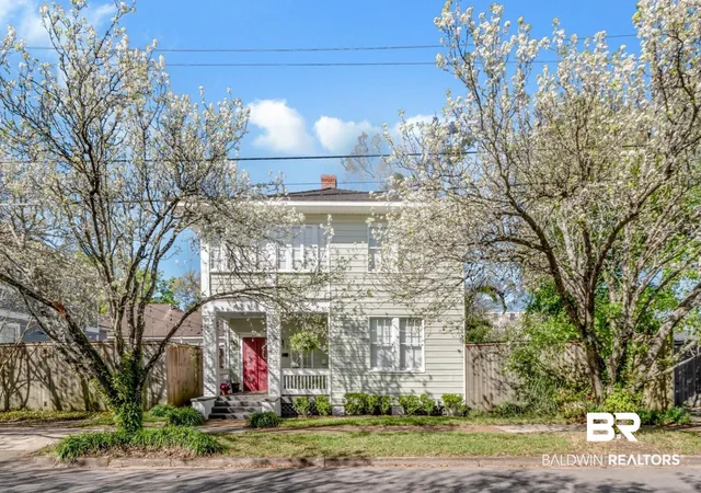3rd image of 160 Dexter Ave, Mobile, AL 36604 | MLS# 393637