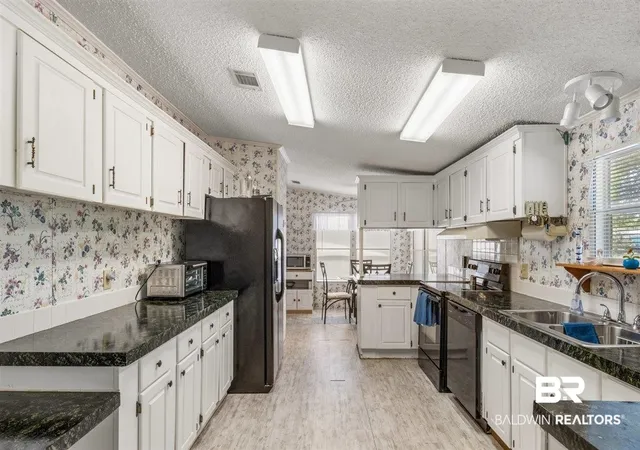 Photo 4 of Single family home for sale at 25003 W Oak Ridge Dr, Orange Beach, AL 36561 | MLS# 398020 | Listing updated on 2026-07-24