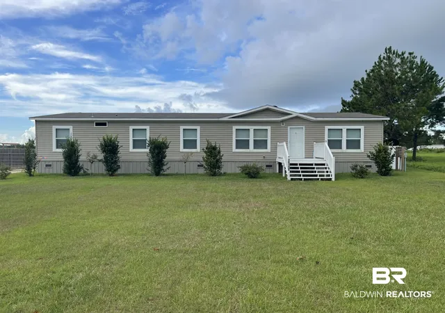 Photo 1 of Sale Pending at 26126 County Rd 32, Elberta, AL 36530 | MLS# 409112 | Listing updated on 2026-09-08
