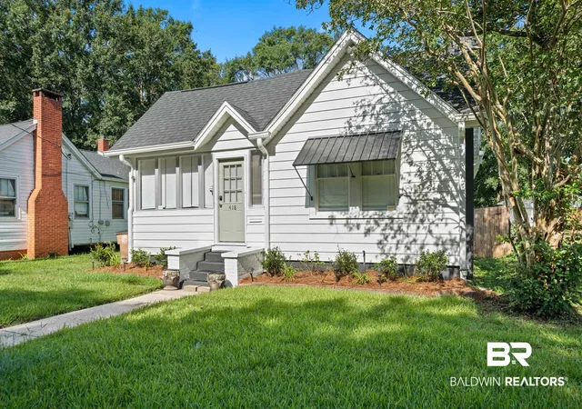 Photo 3 of Single family home for sale at 418 Glenwood St, Mobile, AL 36606 | MLS# 398908 | Listing updated on 2026-08-21