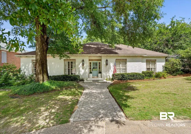 Photo 1 of Sale Pending at 229 W Lakewood Dr, Mobile, AL 36608 | MLS# 397635 | Listing updated on 2026-09-08