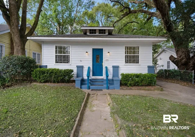 Photo 1 of Single family home for sale at 118 Mohawk Street, Mobile, AL 36606 | MLS# 409703 | Listing updated on 2026-08-27