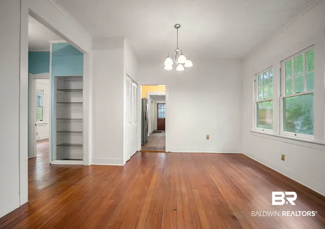 Photo 4 of Single family home for sale at 118 Mohawk Street, Mobile, AL 36606 | MLS# 409703 | Listing updated on 2026-08-27