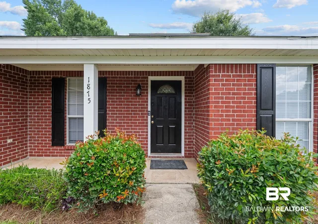 Photo 2 of Sale Pending at 1875 Woodcrest Ct, Semmes, AL 36575 | MLS# 398769 | Listing updated on 2026-09-18