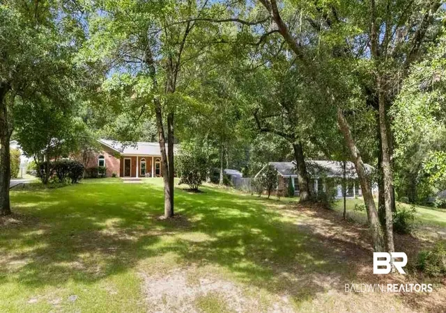 Photo 3 of Sale Pending at 915 Caroline Ave, Daphne, AL 36526 | MLS# 399258 | Listing updated on 2026-07-28