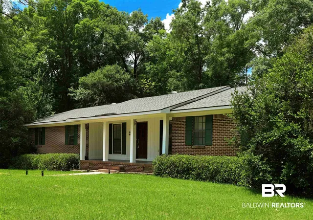 1st image of 826 Windsorwood Dr, Thomasville, AL 36784 | MLS# 396948
