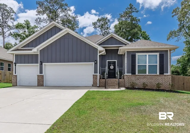 Photo 1 of Single family home for sale at 9222 Amethyst Dr, Daphne, AL 36526 | MLS# 395316 | Listing updated on 2026-10-07