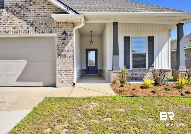 Photo 2 of Single family home for sale at 1025 Stella Rd, Foley, AL 36535 | MLS# 397976 | Listing updated on 2026-08-24
