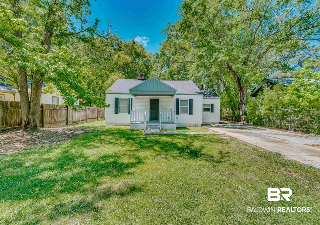 Photo 1 of Single family home for sale at 1302 Windsor Ave, Mobile, AL 36605 | MLS# 396977 | Listing updated on 2026-09-11
