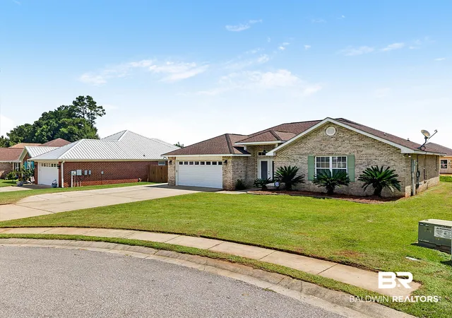 Photo 2 of Single family home for sale at 16722 Sugar Loop, Foley, AL 36535 | MLS# 407410 | Listing updated on 2026-09-15