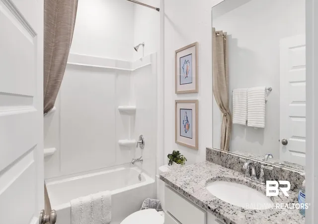 Photo 5 of Single family home for sale at 320 Polenta Avenue, Fairhope, AL 36532 | MLS# 409886 | Listing updated on 2026-08-31