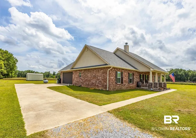 Photo 3 of Single family home for sale at 24912 Brewer Rd, Robertsdale, AL 36567 | MLS# 394598 | Listing updated on 2026-08-02