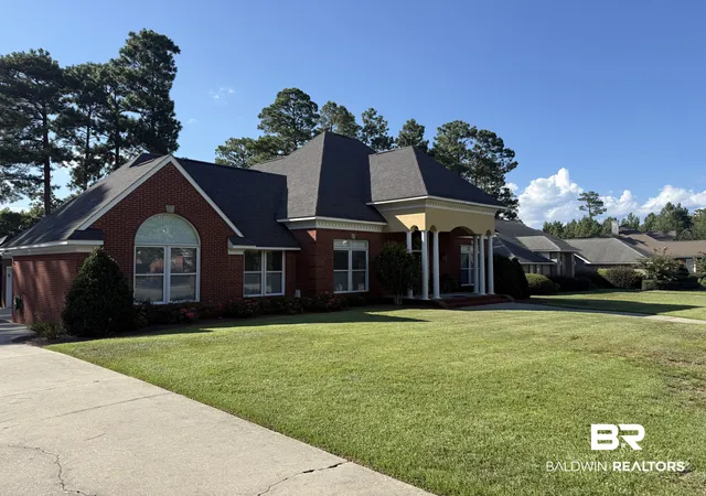Photo 5 of Single family home for sale at 220 Juniper Crk Dr, Brewton, AL 36426 | MLS# 409941 | Listing updated on 2026-08-31