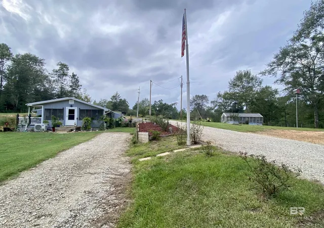 Homes for sale in Robertsdale, AL | 21305 River Road, Robertsdale, AL 36567 | MLS# 398672