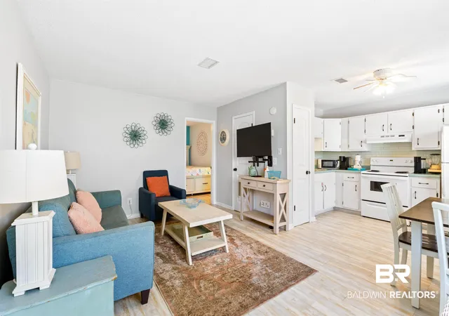 Photo 4 of Townhouse for sale at 620 W Beach Blvd #12A, Gulf Shores, AL 36542 | MLS# 399926 | Listing updated on 2026-08-29
