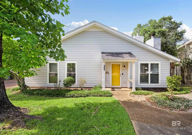 Homes for sale in Mobile, AL | 6517 Cedar Bend Court #A, Mobile, AL 36608 | MLS# 398929