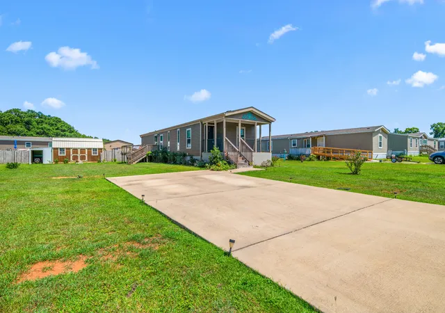 Photo 32 of Single family home for sale at 21873 Westside Loop, Silverhill, AL 36576 | MLS# 407731 | Listing updated on 2026-09-01