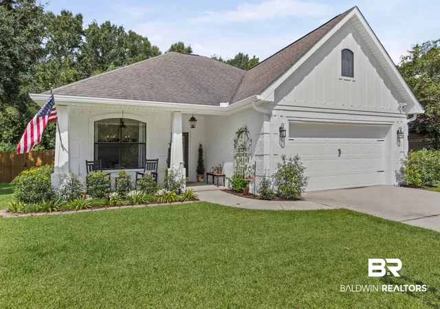 1st image of 533 N Station Dr, Fairhope, AL 36532 | MLS# 409418