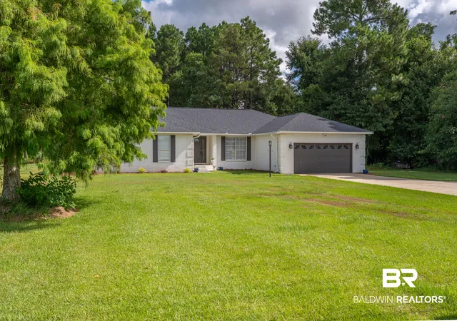 Photo 2 of Single family home for sale at 8217 Twin Beech Rd, Fairhope, AL 36532 | MLS# 407207 | Listing updated on 2026-09-14