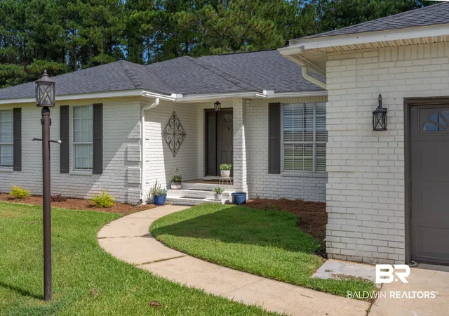 Photo 4 of Single family home for sale at 8217 Twin Beech Rd, Fairhope, AL 36532 | MLS# 407207 | Listing updated on 2026-09-20