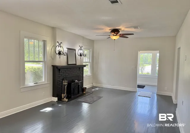 Photo 3 of Single family home for sale at 404 E Horner St, Atmore, AL 36502 | MLS# 399461 | Listing updated on 2026-07-24