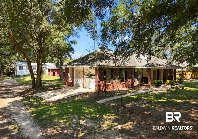 Photo 2 of Single family home for sale at 1720 Leroy Stevens Rd, Mobile, AL 36695 | MLS# 385504 | Listing updated on 2026-09-24