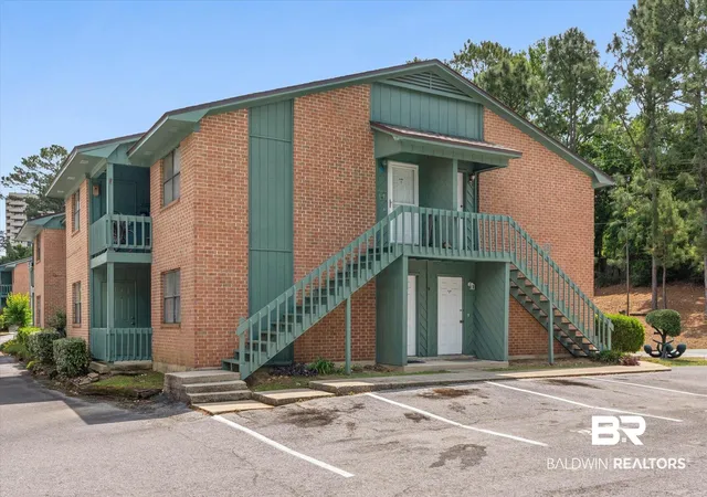 Photo 1 of Townhouse for sale at 500 Grant St #B106, Daphne, AL 36526 | MLS# 395668 | Listing updated on 2026-09-11