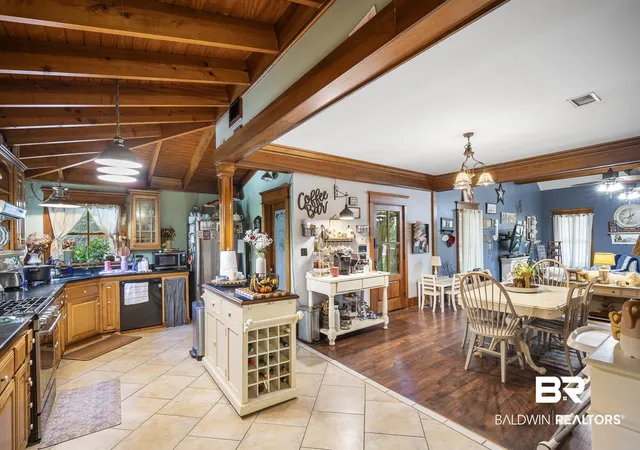 Photo 3 of Single family home for sale at 7300 Rose Bishop Ln, Fairhope, AL 36532 | MLS# 397109 | Listing updated on 2026-09-28