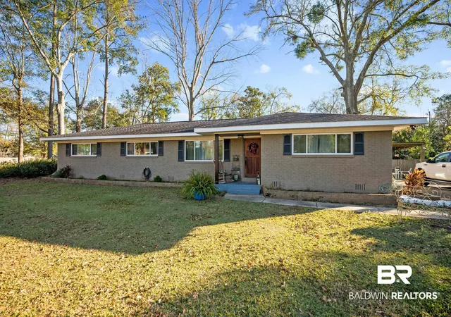 1st image of 401 W Myrtle Avenue, Foley, AL 36535 | MLS# 390531